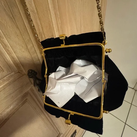 Elegant Black Velvet Evening Bag - Picture 8 of 8